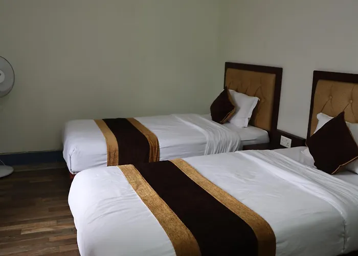 Eusi Serling Guest house *